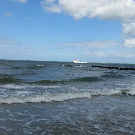 Ferienwohnung-haubentaucher Apartamento Zingst